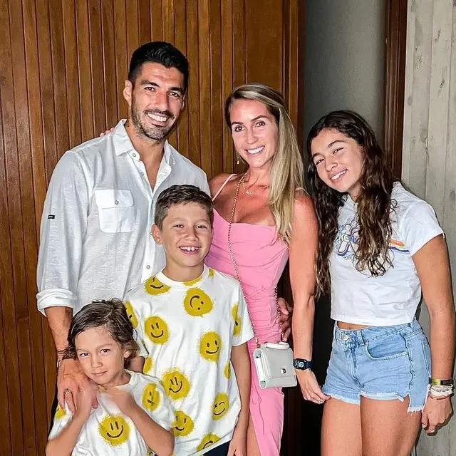 Delfina Suarez with family