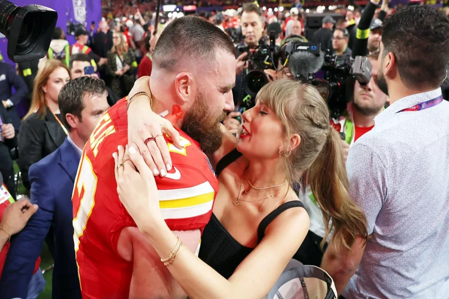 Travis Kelce Age Taylor Swift Age